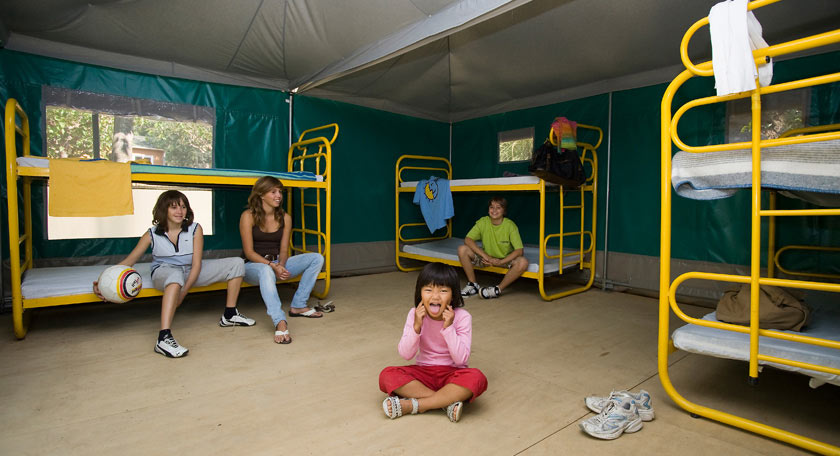 Campament juvenil a Caldetes